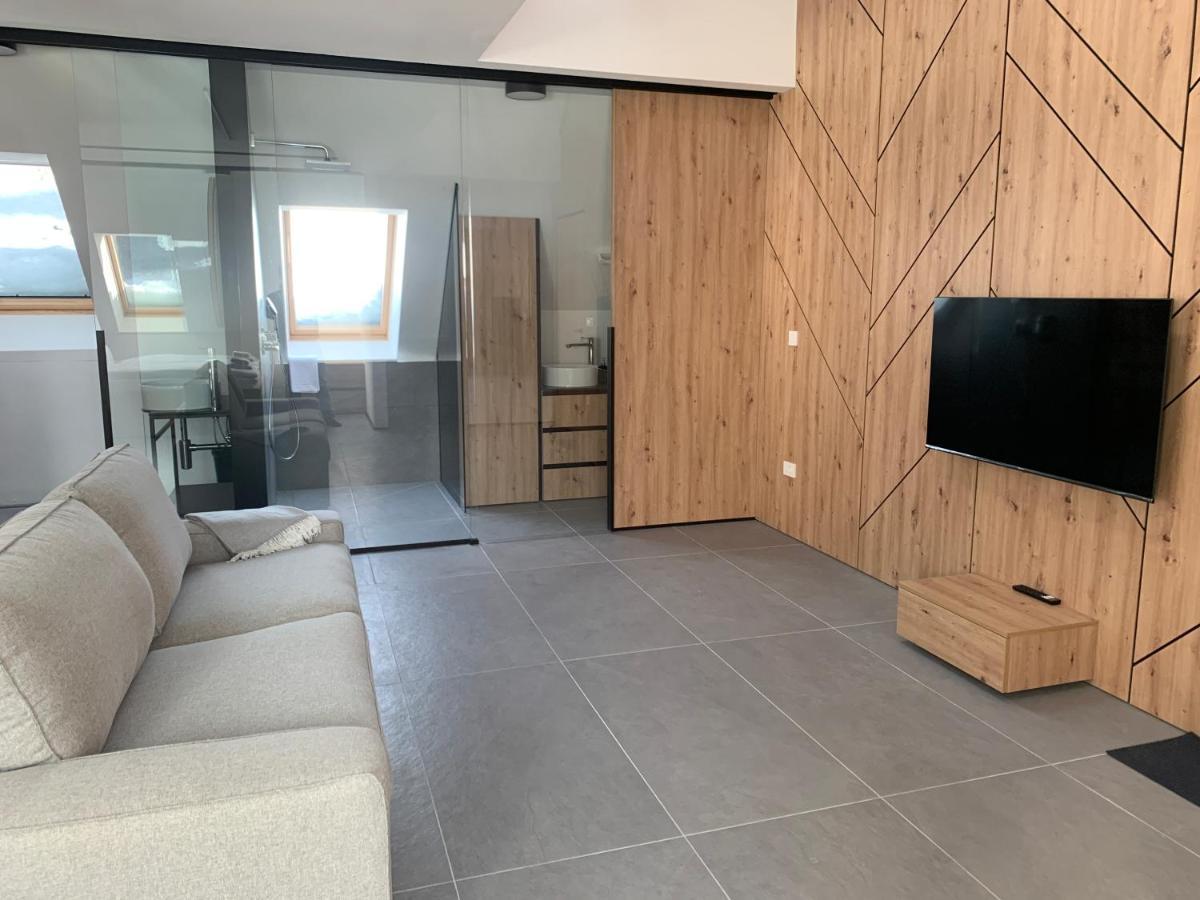 Holiday House Smuc Kranjska Gora Bagian luar foto